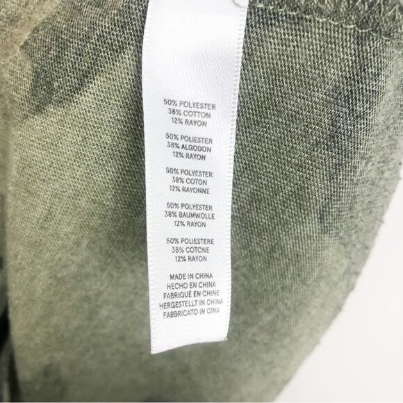 ALTERNATIVE | Short Sleeve Camouflage Tee Tie Knot Front Detail Women’s Size XL - Picture 8 of 8